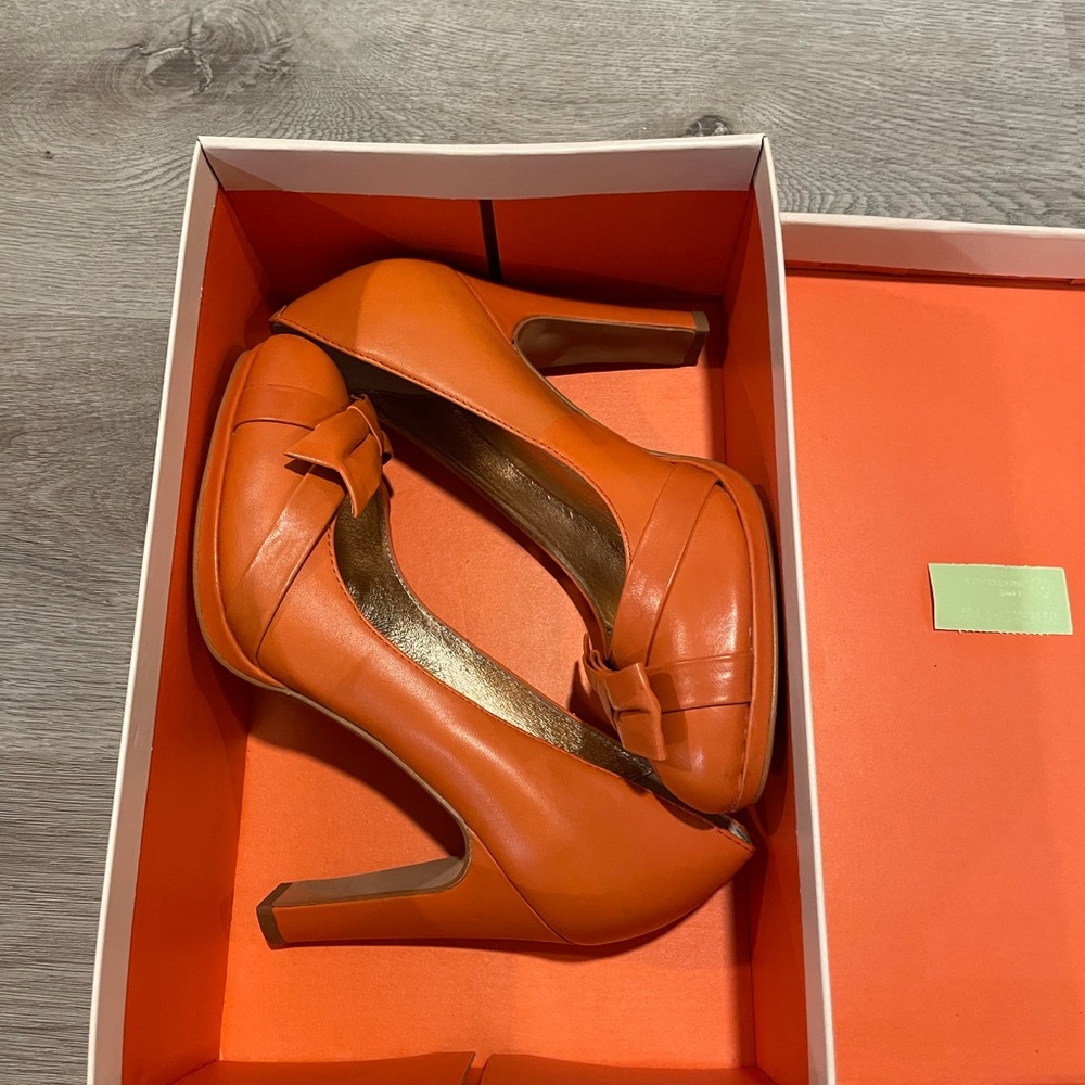 Anthropologie Bow pumps new